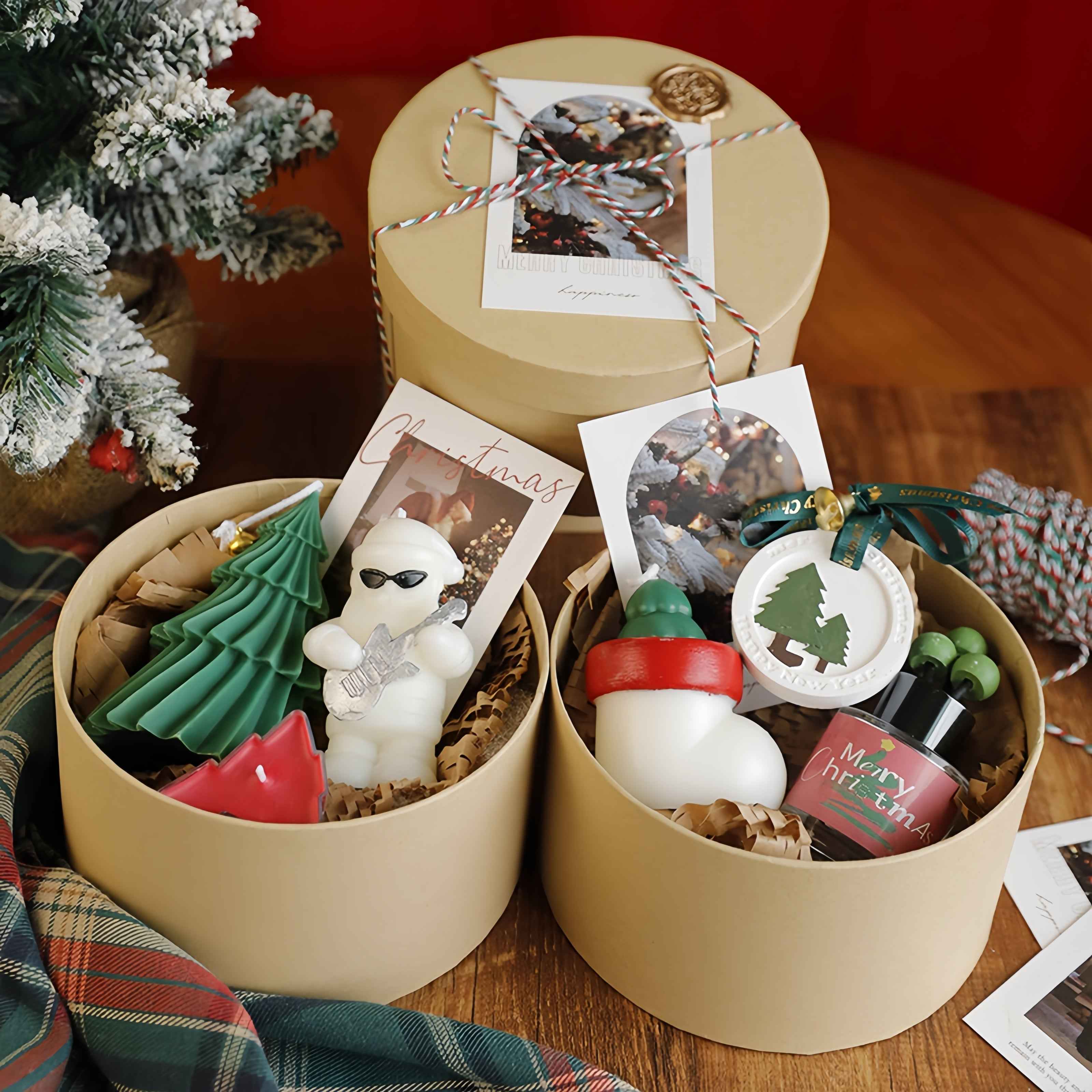 6 Reasons Why Scented Candle is Perfect Gift (For Any Occasion) - Esia