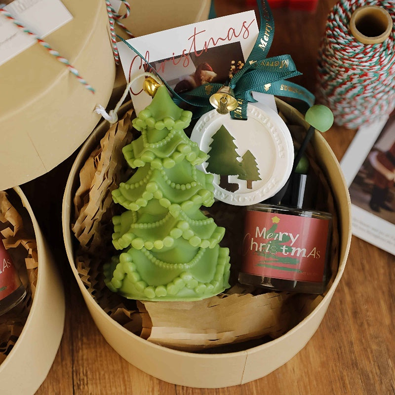 Christmas Fir Scented Candle Gift Box - for Cozy Holiday Home Decor